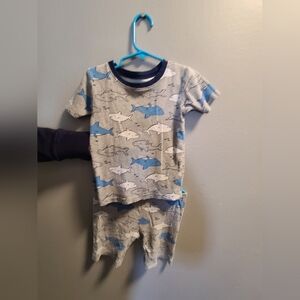 (3/$10) 5T Boys, Carter's, Shark Print Summer Pajamas - Two Pieces